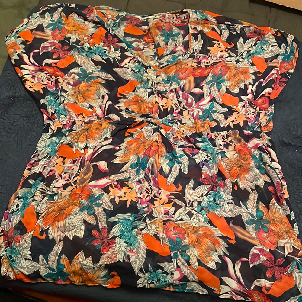 Hawaiian Tropic semi sheer swim coverup